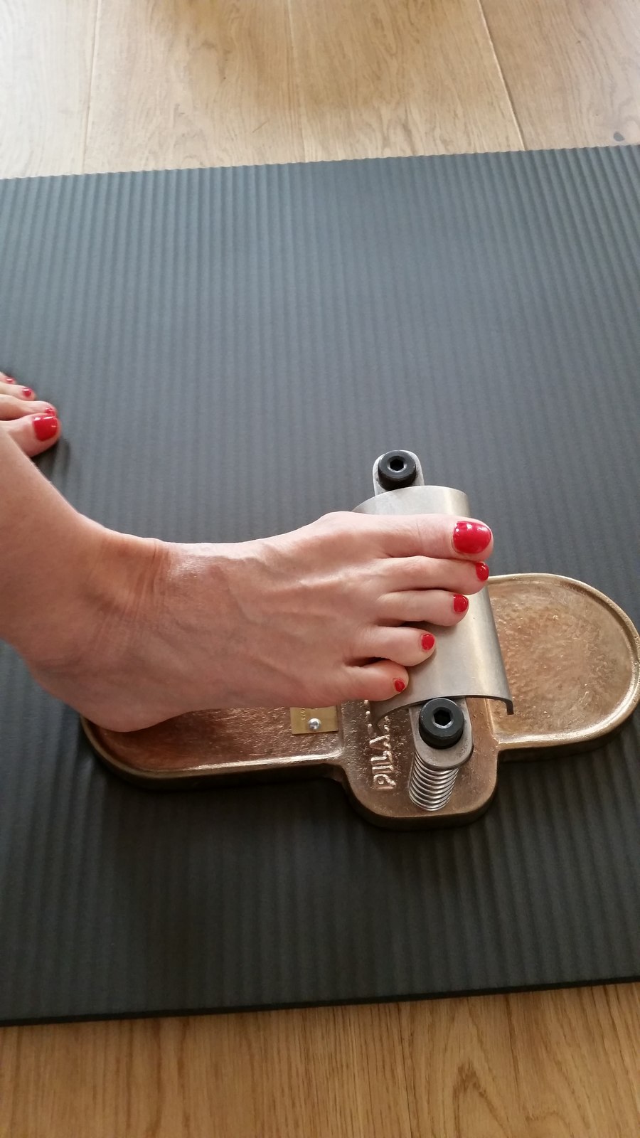 pied2 Les bienfaits de la méthode Pilates pour les pieds - mb studio pilates