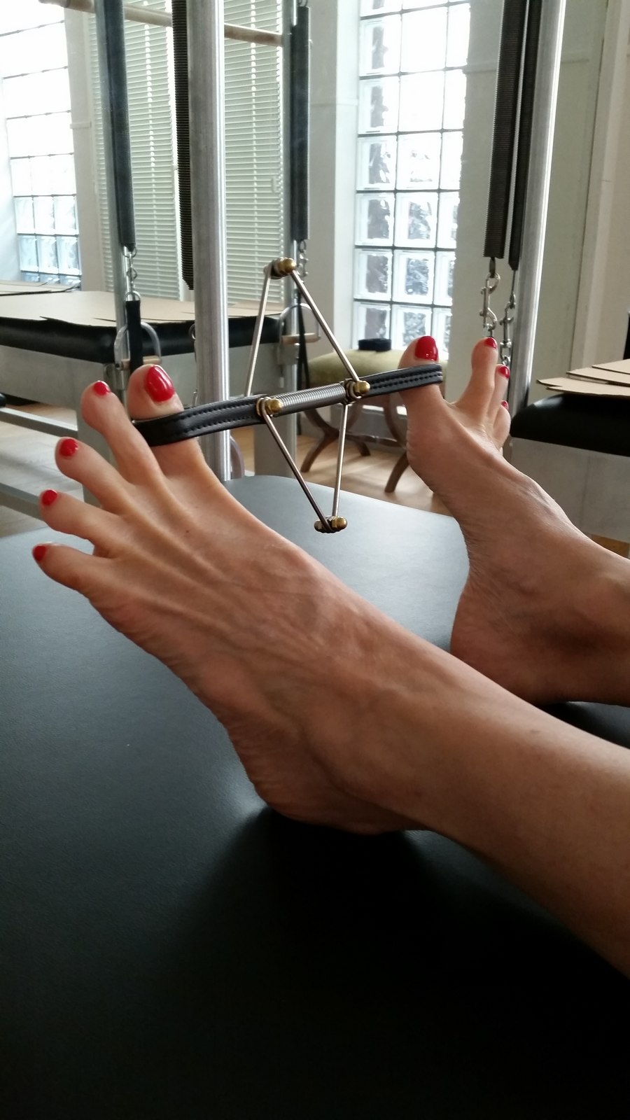 pied-1 Exercices Pilates pour les pieds - mb studio pilates